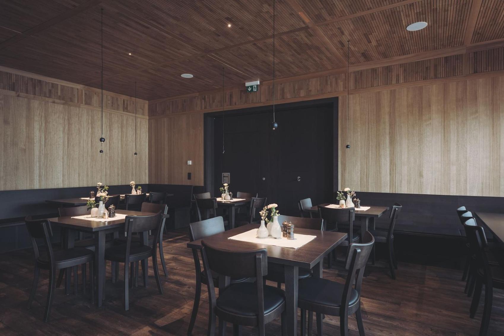 Hotel Johann Лаутерах Екстер'єр фото